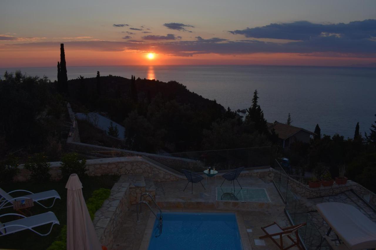 Villa Thetis With Private Pool Where The Sunsets Fade Away Agios Nikitas Exterior photo